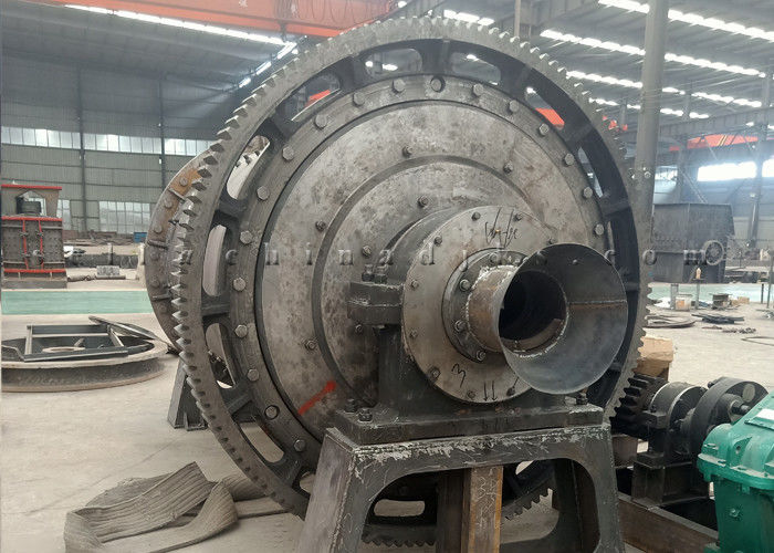 Tipo seco moinho de bola cerâmico do cimento da gipsita que mói a carga de 27rpm 5t